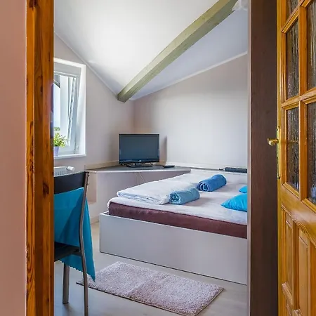 Goscinne Krewetka Ostrowo (Puck)